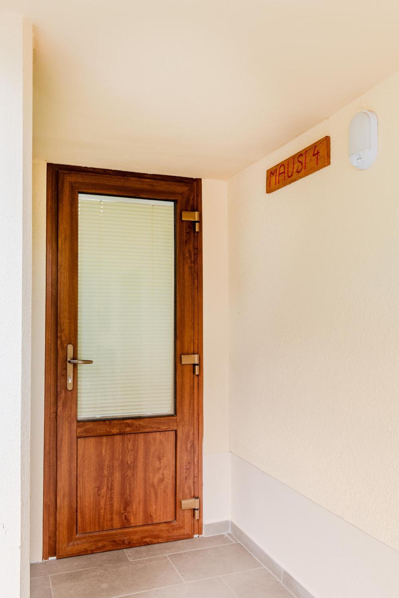 Apartmaji Mausi Бовец Экстерьер фото