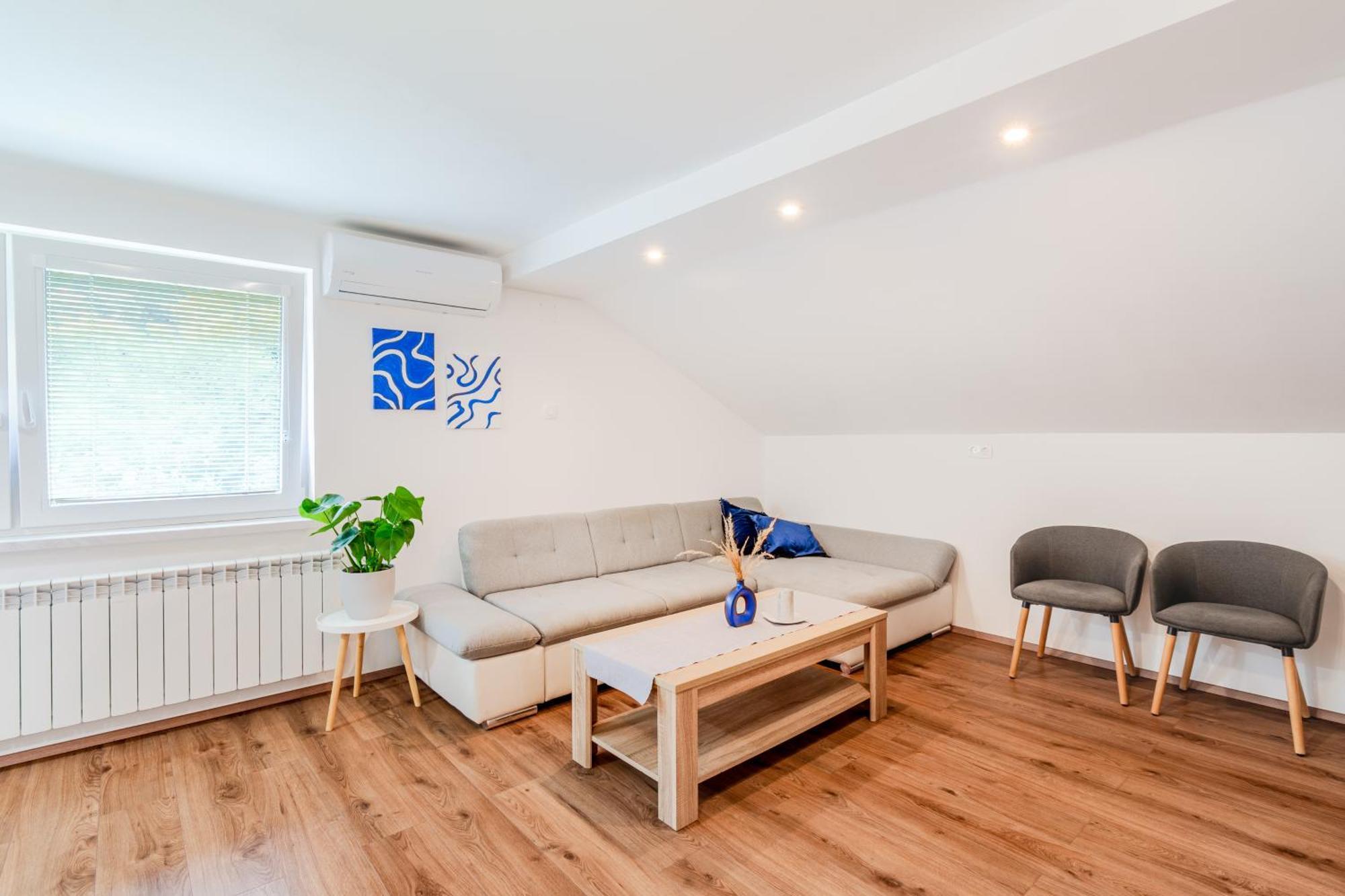 Apartmaji Mausi Бовец Экстерьер фото